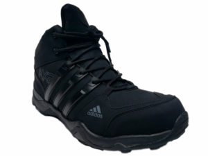 Зимние Adidas Terrex Outdoor черные - фото спереди