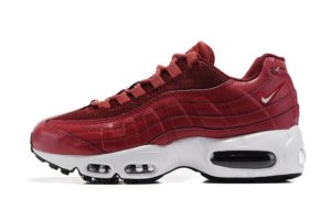 Nike Air Max 95 Essential красные (35-40)