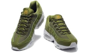 Nike Air Max 95 x Stussy зелено-белые (40-45)