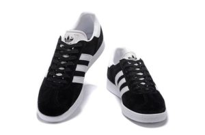 Adidas Gazelle черные с белым (35-44)