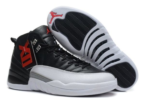 Nike Air Jordan 12 Retro черно-белые (40-45)