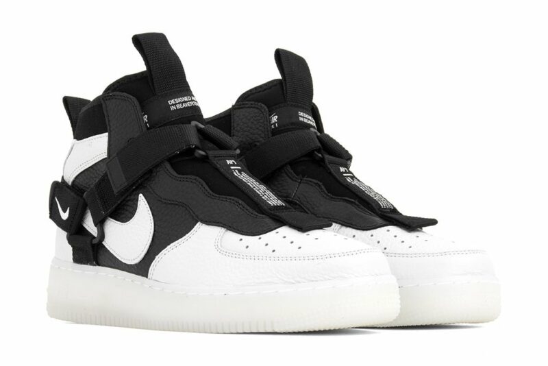 Nike Air Force 1  Utility Mid белые/чёрные (40-44)