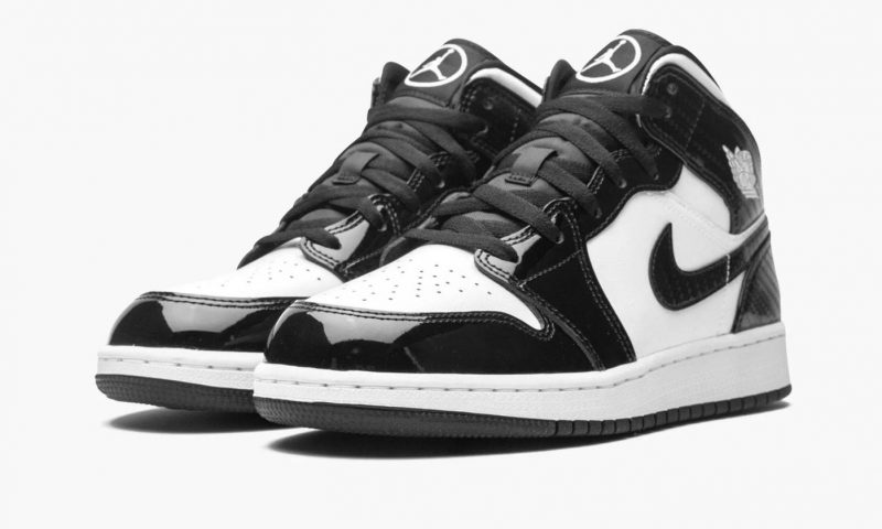 Nike Air Jordan 1 Mid SE GS Carbon Fiber All-Star черно-белые кожаные женские (35-39)